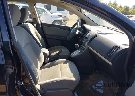 2011 Nissan Sentra 2.0S z USA, uszkodzony, nr VIN 3N1AB6AP7BL637750